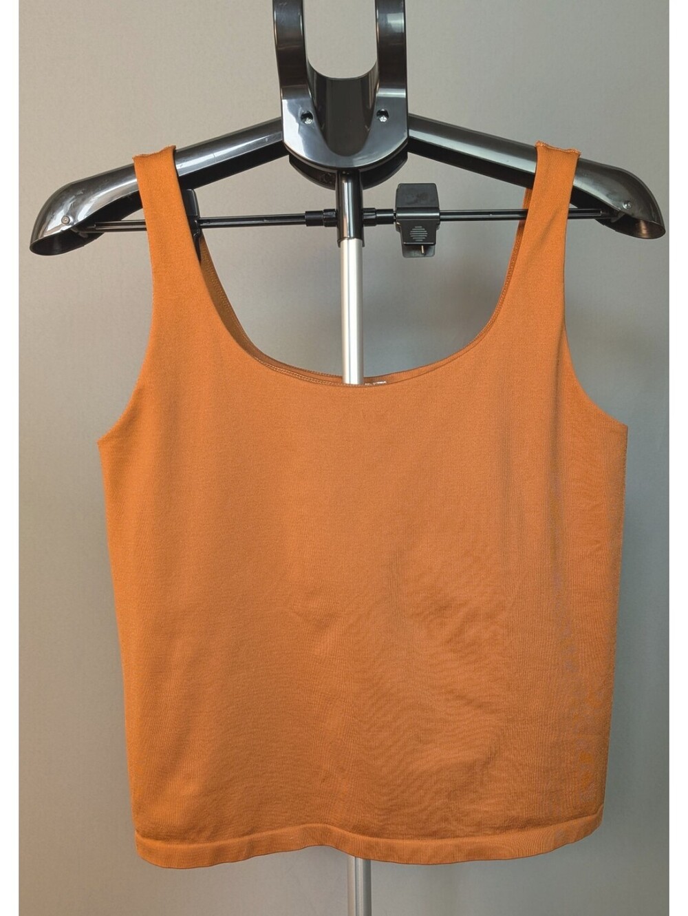 Rust Crop Tank w/ Shelf Bra — Avec Les Filles L/XL